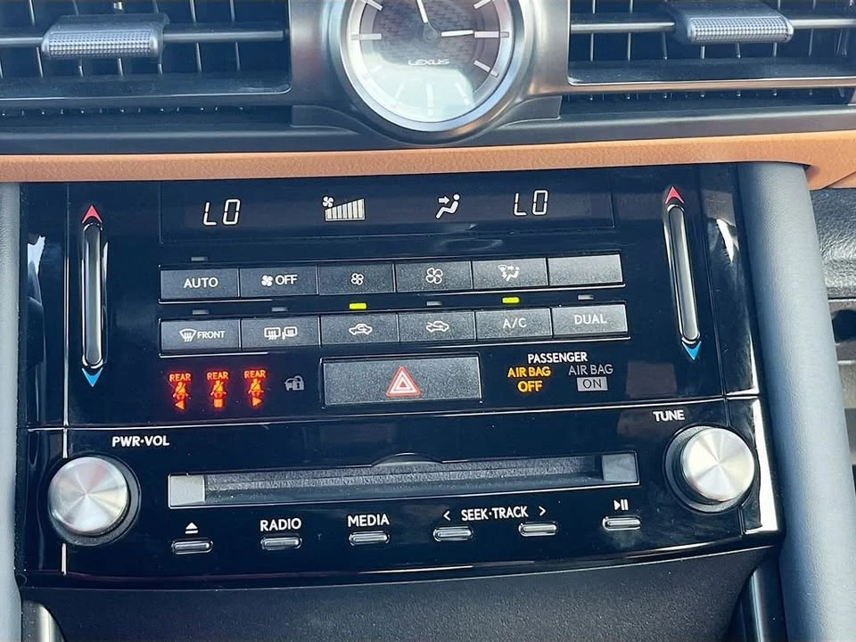 2024 Lexus IS 3rd Gen - Image 8 of 10