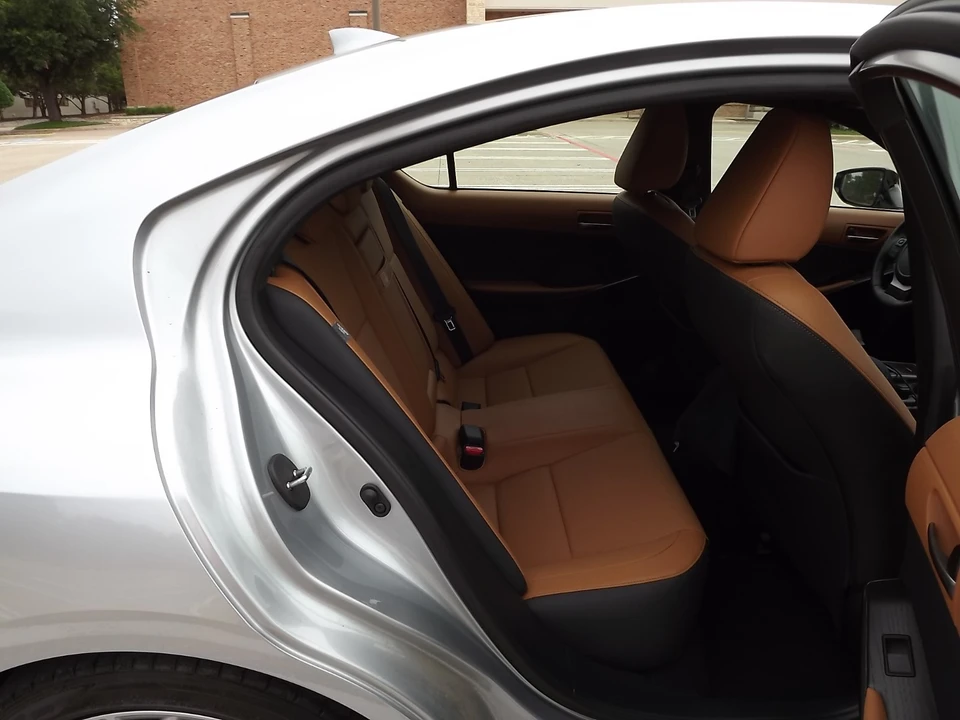 2024 Lexus IS 3rd Gen - Image 10 of 14
