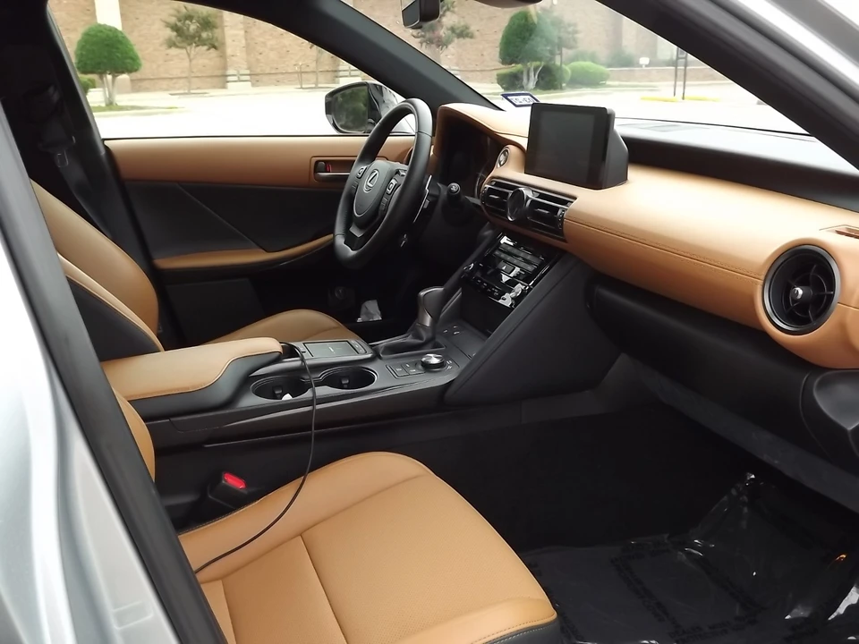 2024 Lexus IS 3rd Gen - Image 9 of 14