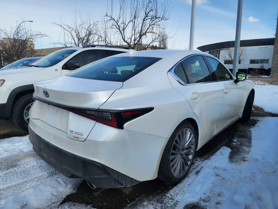 2024 Lexus IS 3rd Gen - Image 4 of 9