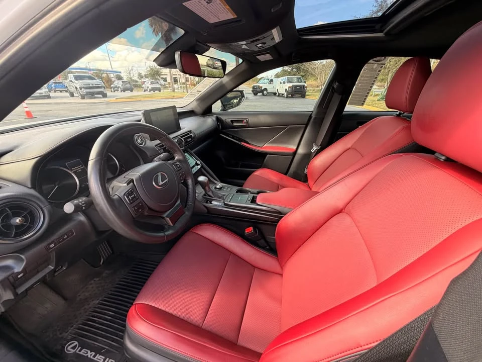 2024 Lexus IS 3rd Gen - Image 4 of 5