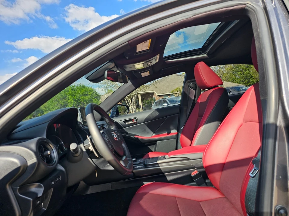 2024 Lexus IS 3rd Gen - Image 15 of 20