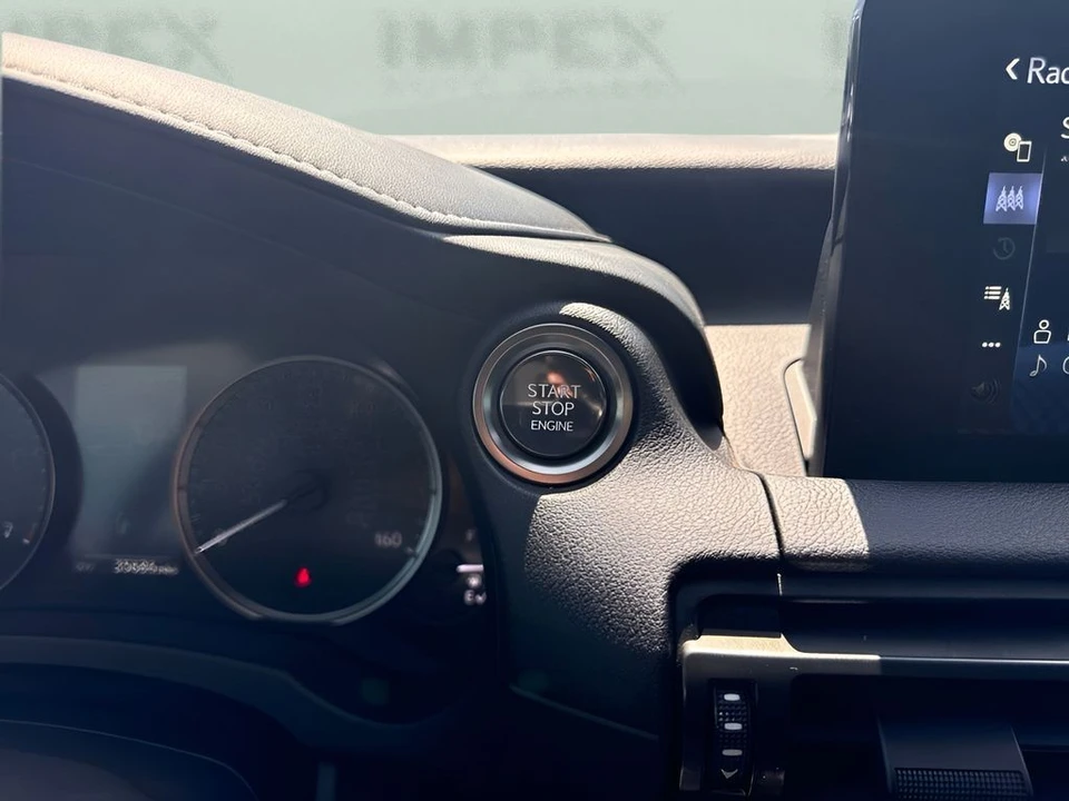 2024 Lexus IS 3rd Gen - Image 14 of 24