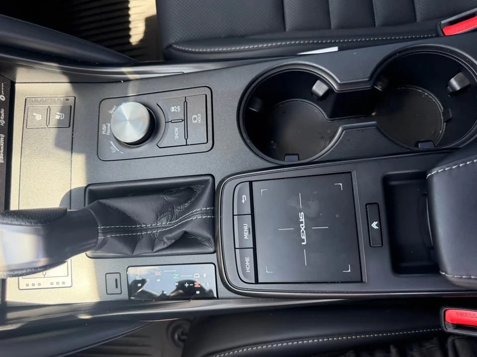 2024 Lexus IS 3rd Gen - Image 9 of 13