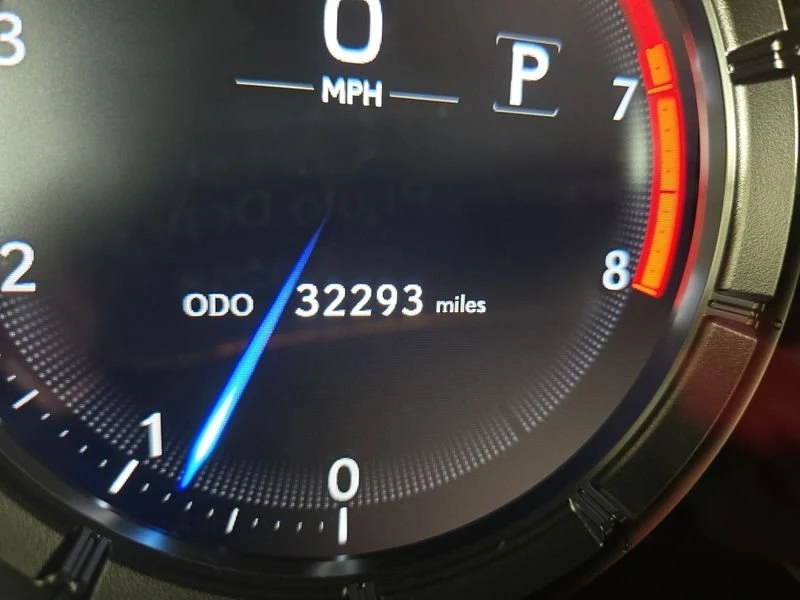 2024 Lexus IS 3rd Gen - Image 15 of 20