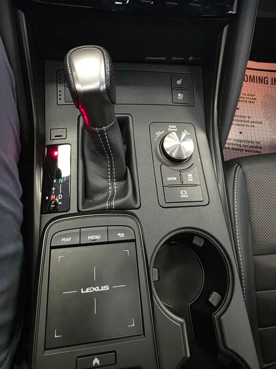 2024 Lexus IS 3rd Gen - Image 8 of 10