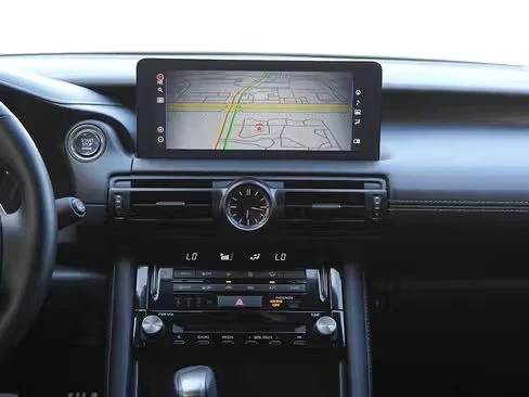 2024 Lexus IS 3rd Gen - Image 18 of 19
