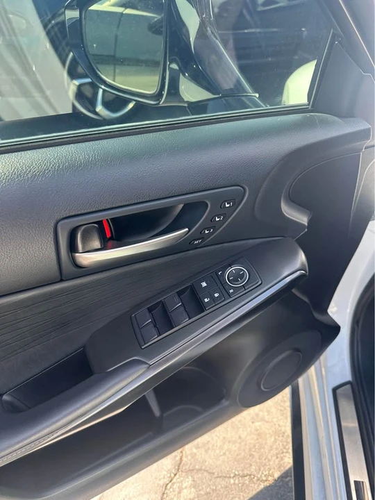 2024 Lexus IS 3rd Gen - Image 10 of 12