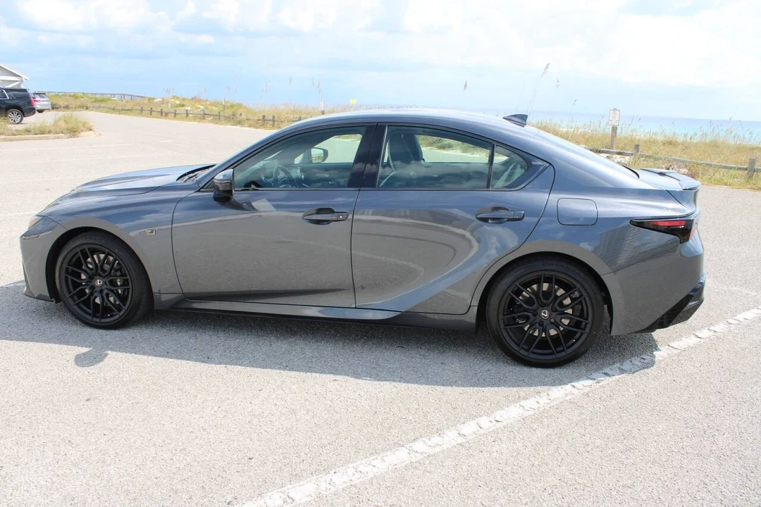 2024 Lexus IS 3rd Gen - Image 9 of 21