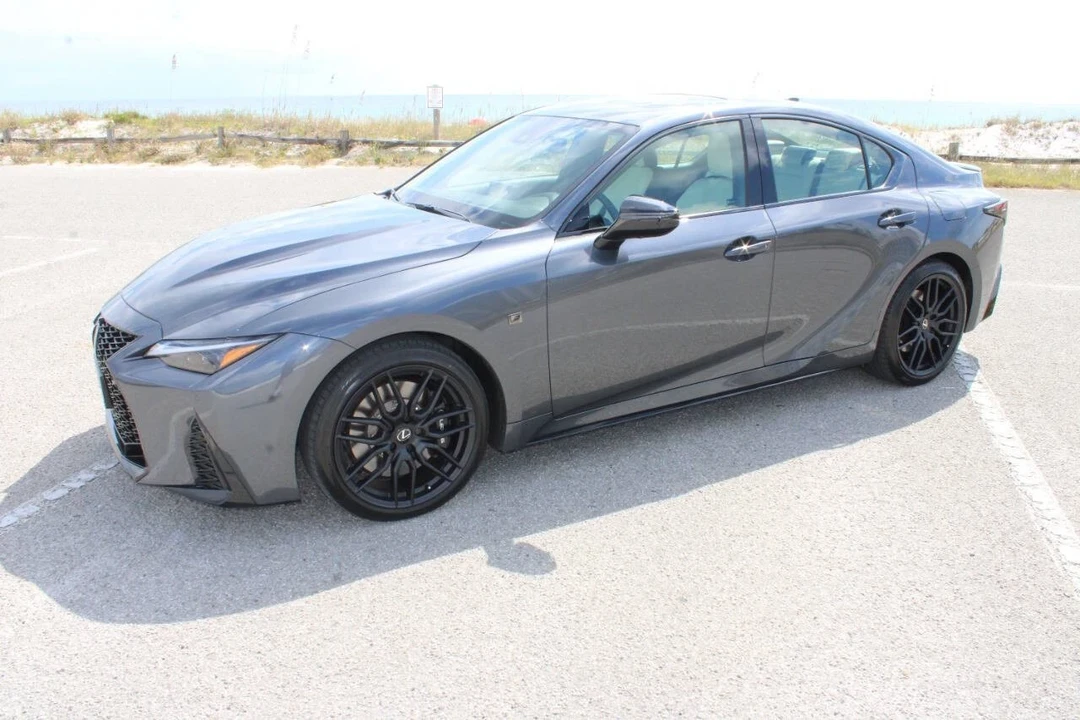 2024 Lexus IS 3rd Gen - Image 4 of 21