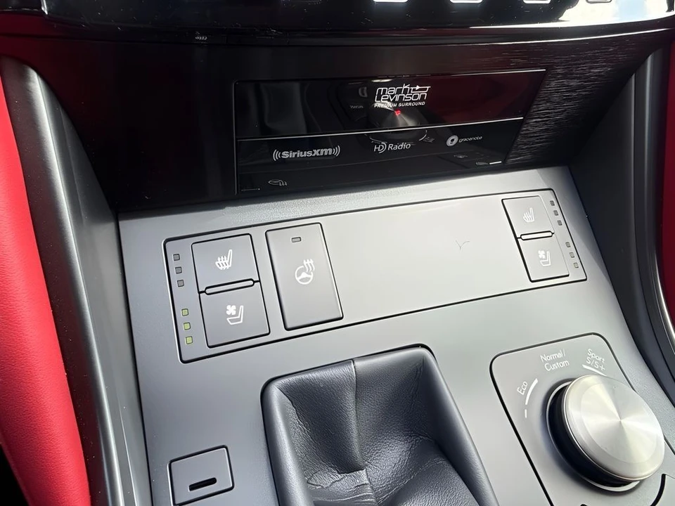 2024 Lexus IS 3rd Gen - Image 22 of 31