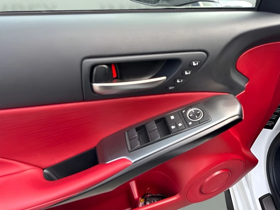 2024 Lexus IS 3rd Gen - Image 20 of 31