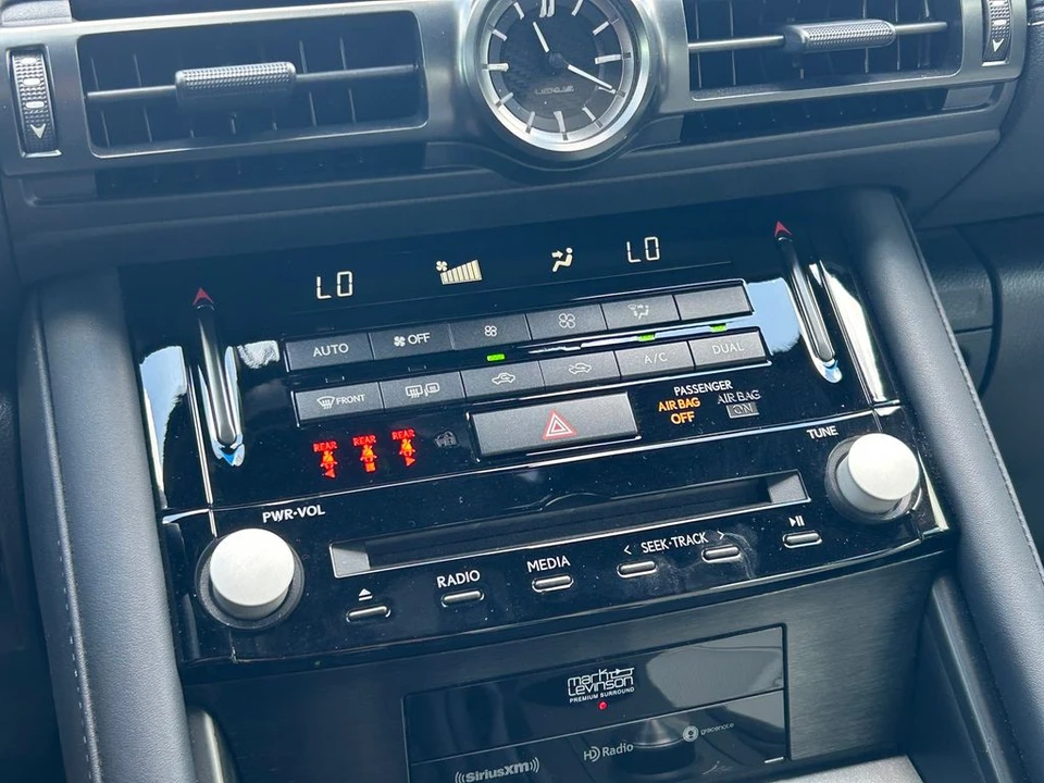 2024 Lexus IS - Image 31 of 31
