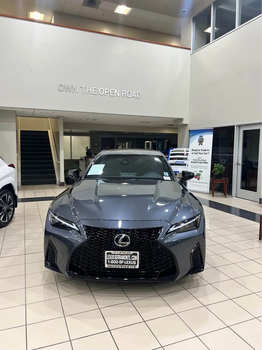 2024 Lexus IS 3rd Gen - Image 3 of 5