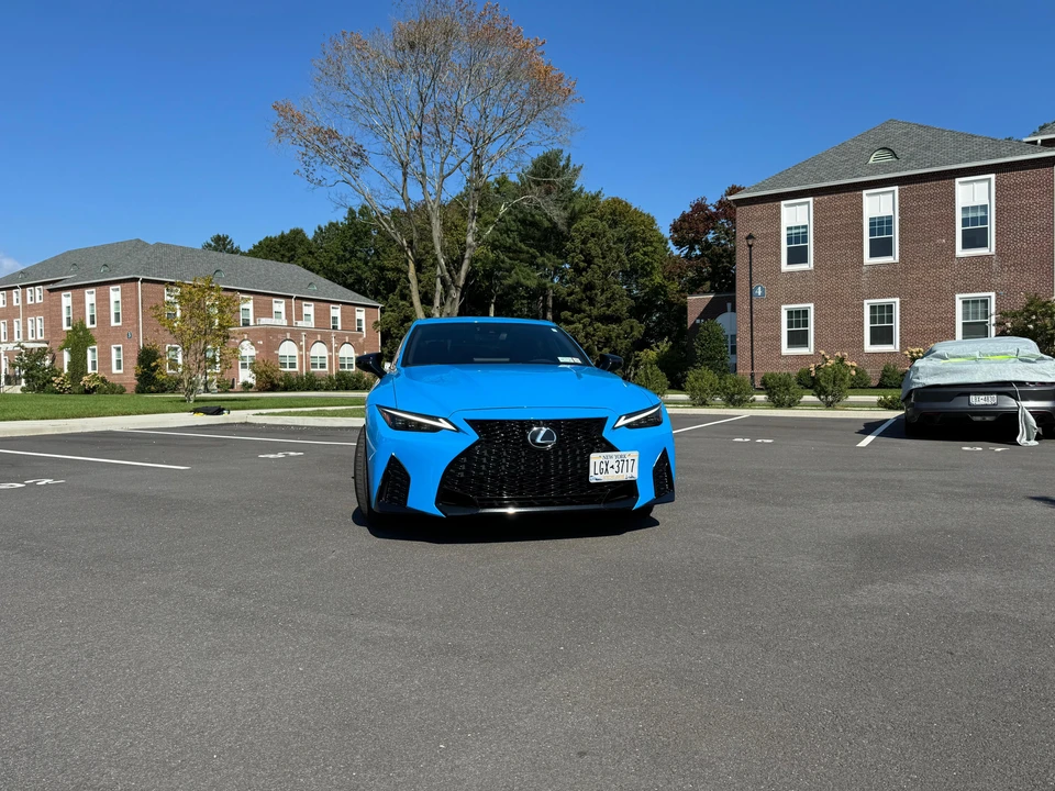 2024 Lexus IS 3rd Gen - Image 16 of 31
