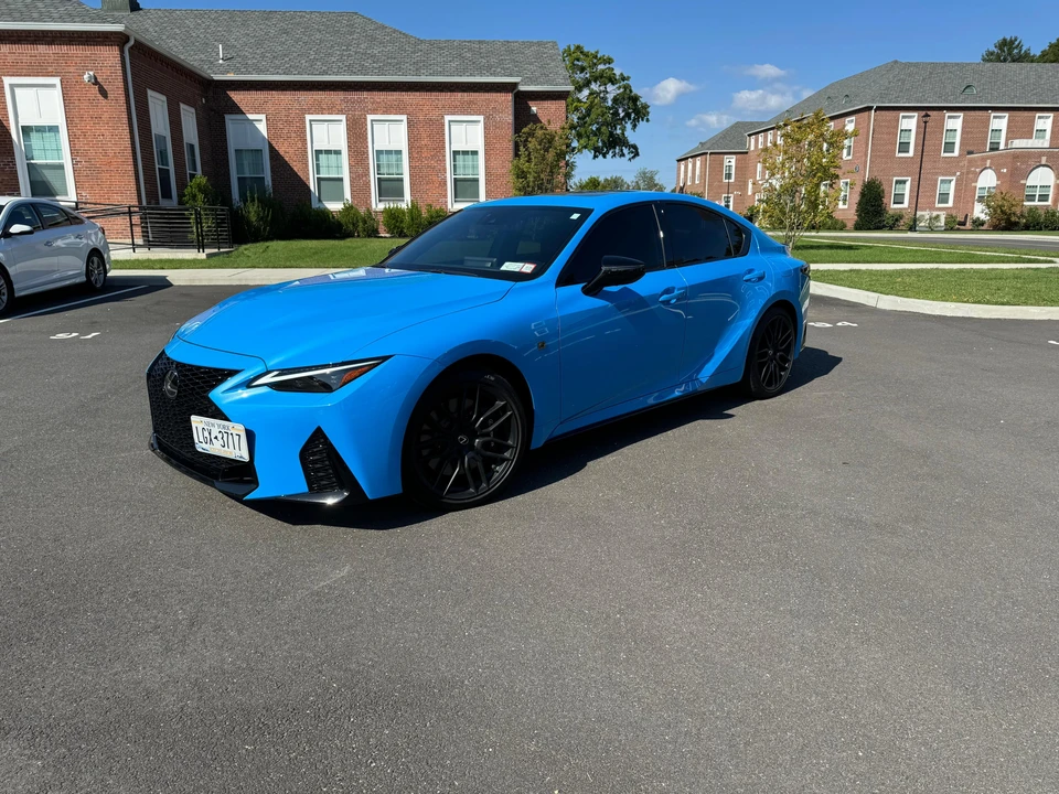 2024 Lexus IS 3rd Gen - Image 17 of 31