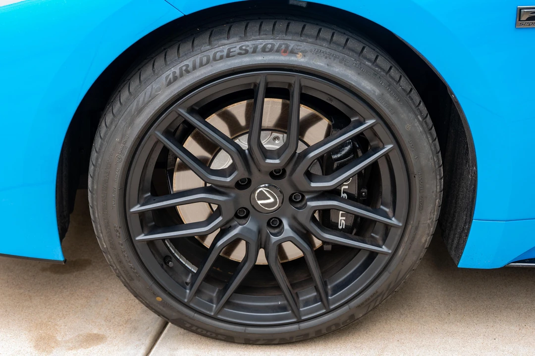2024 Lexus IS 3rd Gen - Image 17 of 31