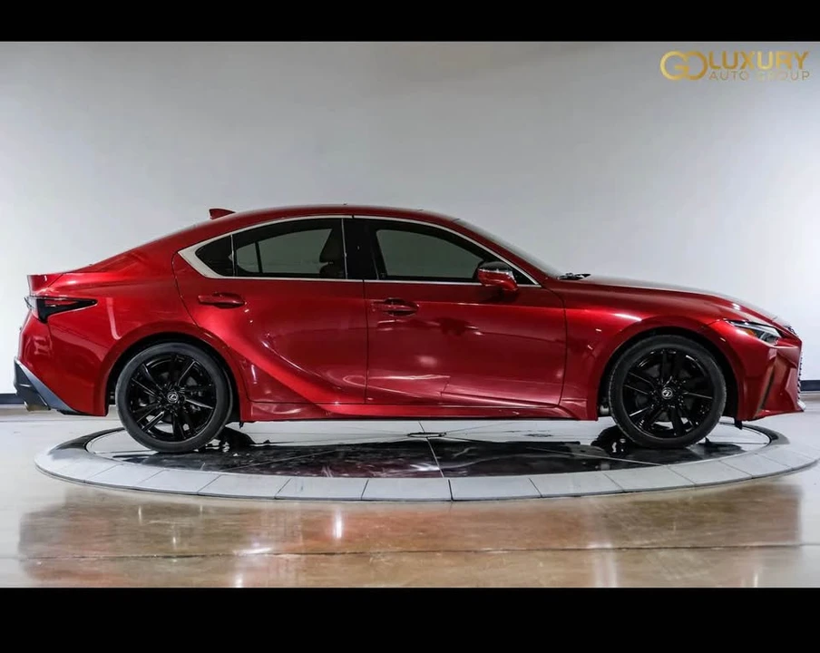 2024 Lexus IS 3rd Gen - Image 5 of 9