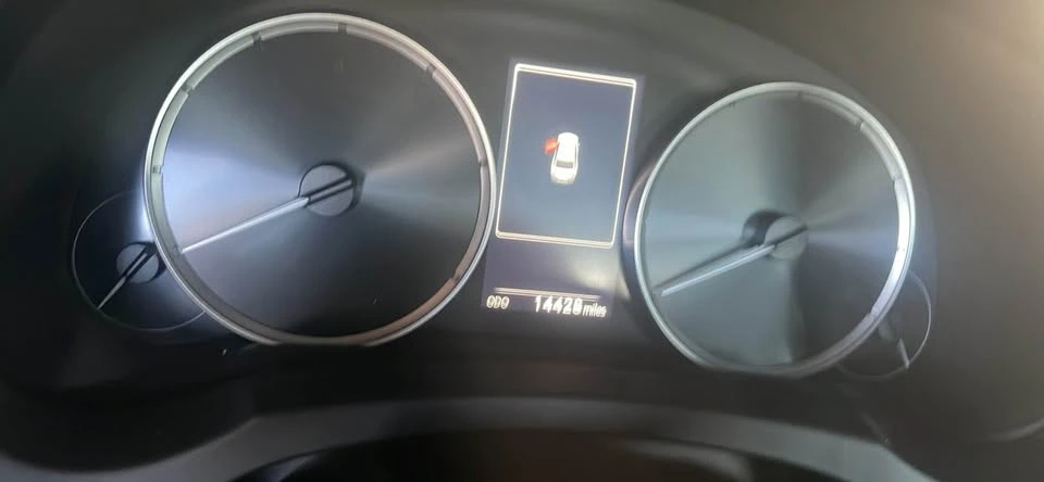 2024 Lexus IS 3rd Gen - Image 10 of 12