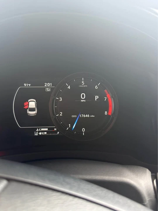 2024 Lexus IS 3rd Gen - Image 9 of 15