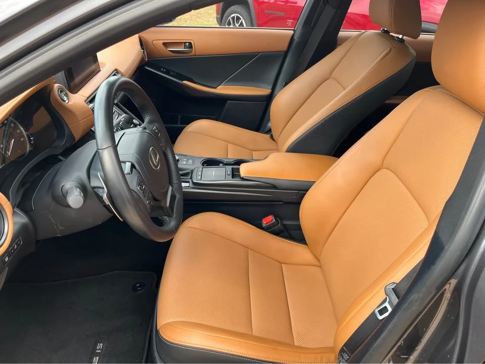 2024 Lexus IS 3rd Gen - Image 8 of 10