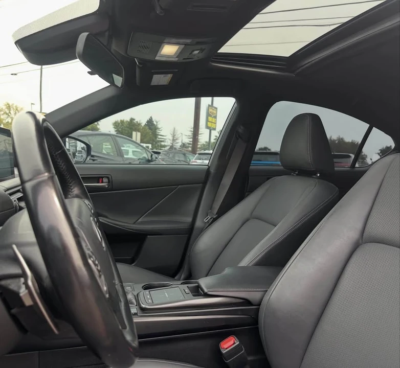 2024 Lexus IS 3rd Gen - Image 6 of 9