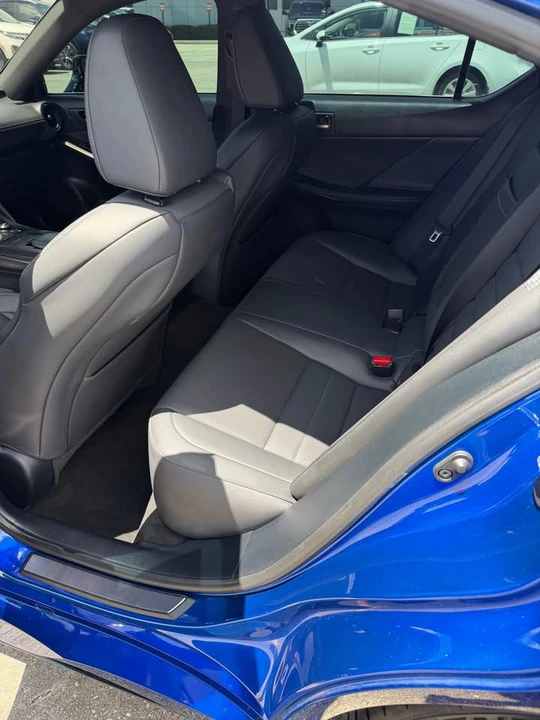 2024 Lexus IS 3rd Gen - Image 6 of 7