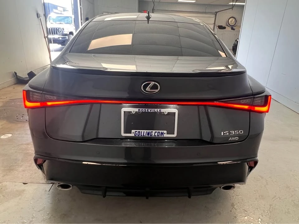 2024 Lexus IS 3rd Gen - Image 9 of 11