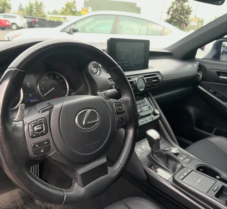 2024 Lexus IS 3rd Gen - Image 4 of 9