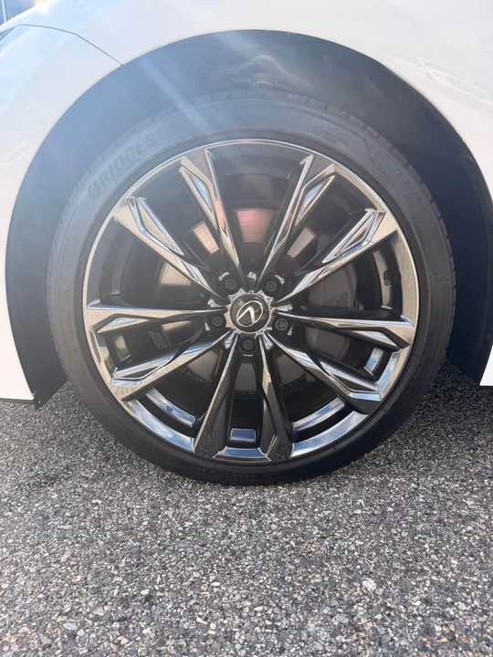 2024 Lexus IS 3rd Gen - Image 4 of 8