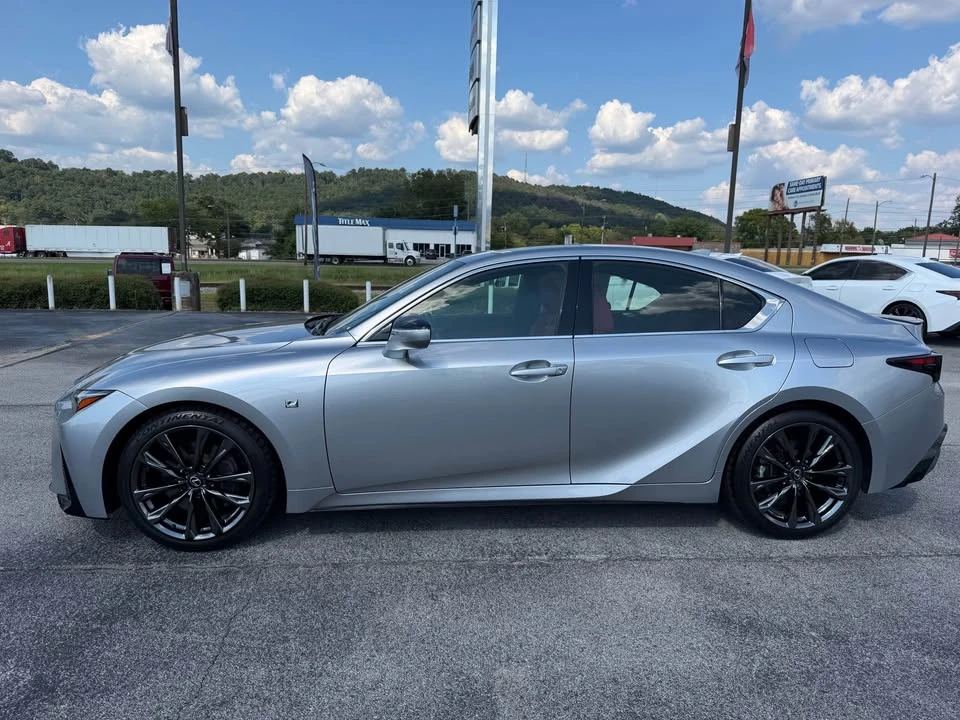 2024 Lexus IS 3rd Gen - Image 7 of 11