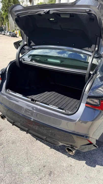 2024 Lexus IS 3rd Gen - Image 7 of 11