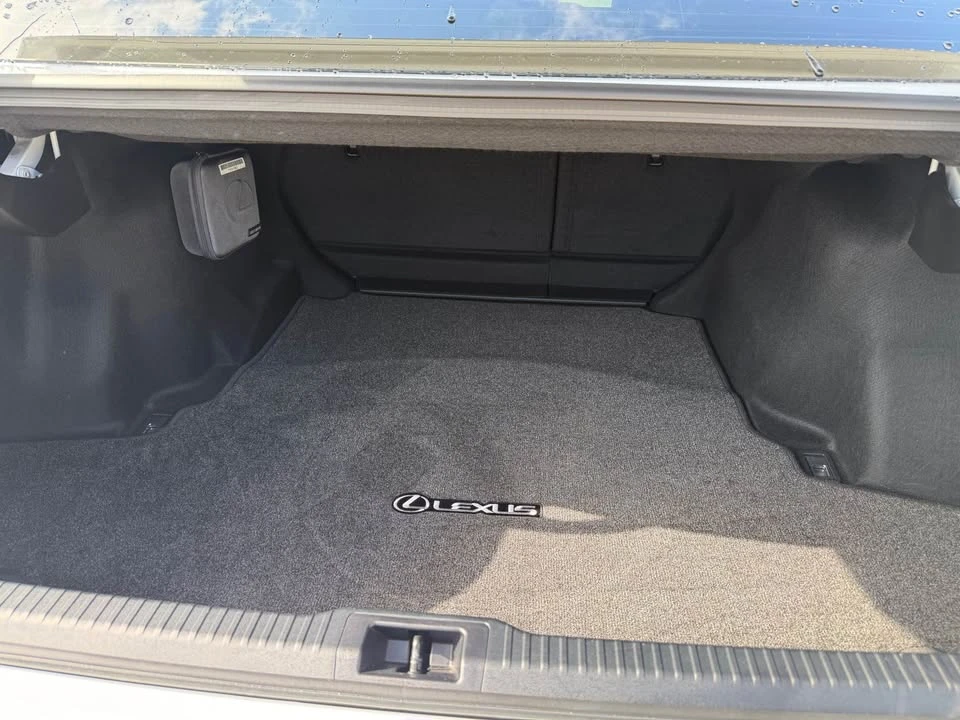 2024 Lexus IS 3rd Gen - Image 7 of 11