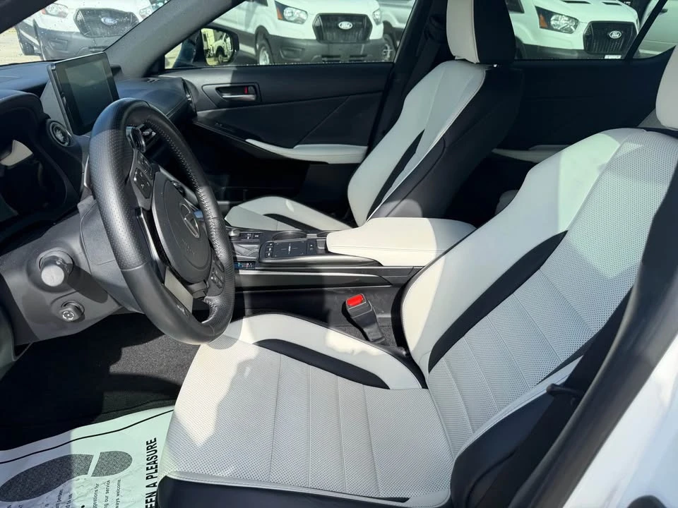 2024 Lexus IS 3rd Gen - Image 5 of 11