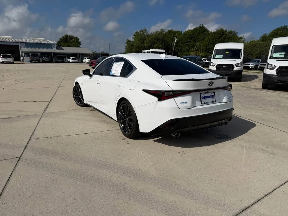 2024 Lexus IS 3rd Gen - Image 4 of 11