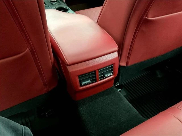 2024 Lexus IS 3rd Gen - Image 20 of 31