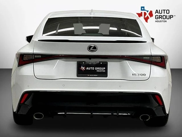 2024 Lexus IS 3rd Gen - Image 9 of 31