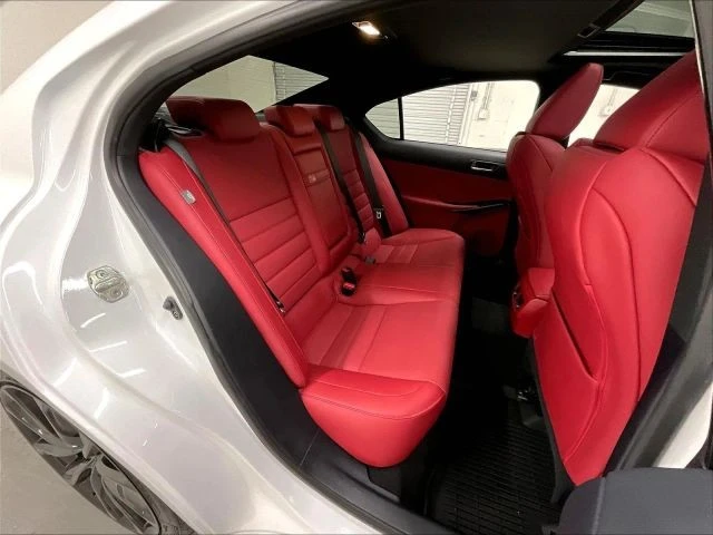 2024 Lexus IS 3rd Gen - Image 17 of 31