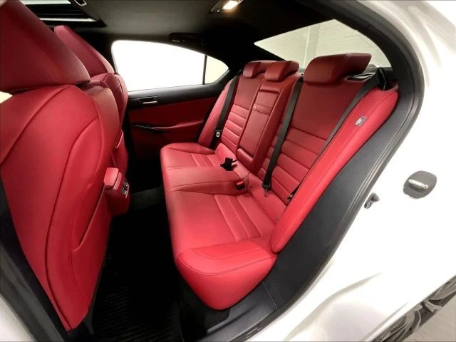 2024 Lexus IS 3rd Gen - Image 16 of 31