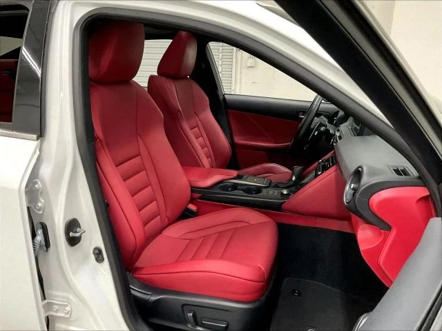 2024 Lexus IS 3rd Gen - Image 14 of 31