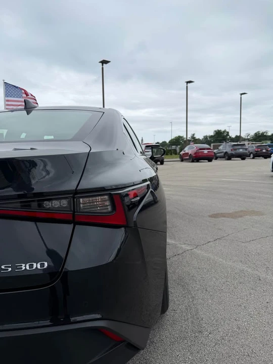 2024 Lexus IS 3rd Gen - Image 4 of 9