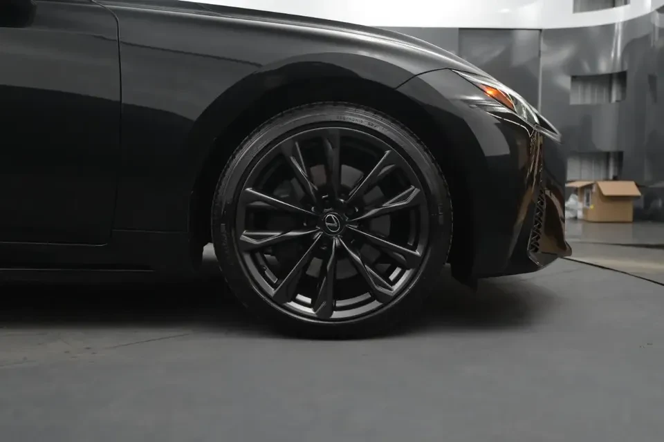 2024 Lexus IS 3rd Gen - Image 16 of 19