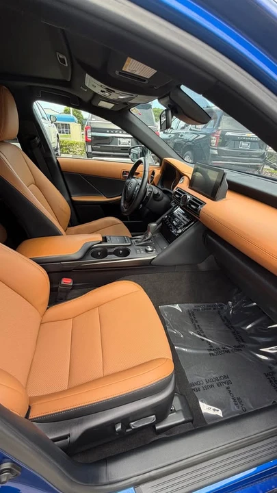 2024 Lexus IS 3rd Gen - Image 4 of 7