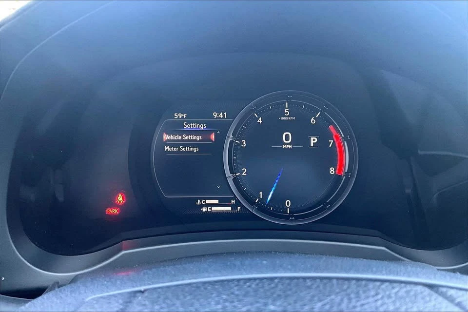 2024 Lexus IS 3rd Gen - Image 18 of 20