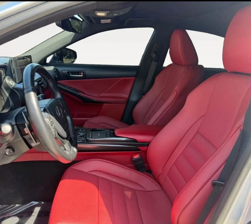 2024 Lexus IS 3rd Gen - Image 5 of 8
