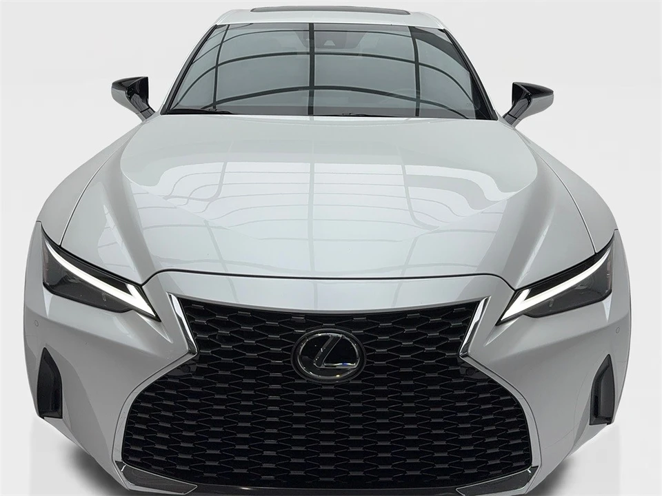 2024 Lexus IS 3rd Gen - Image 4 of 12