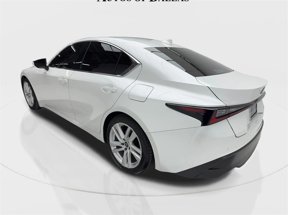 2024 Lexus IS 3rd Gen - Image 10 of 12