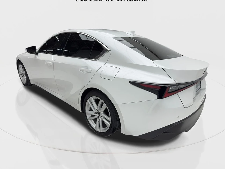2024 Lexus IS 3rd Gen - Image 10 of 21