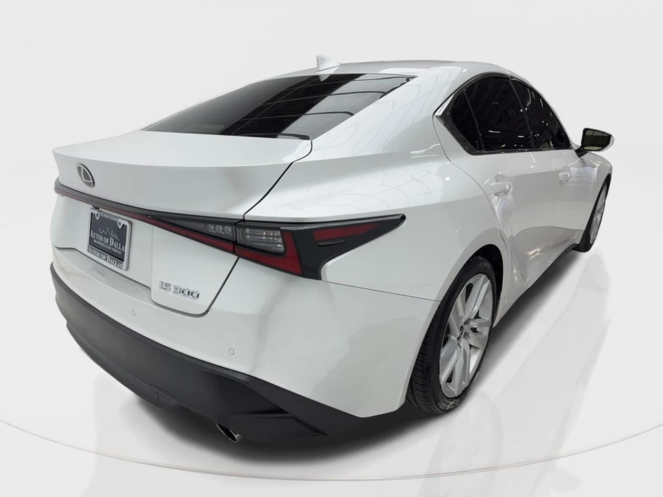 2024 Lexus IS 3rd Gen - Image 9 of 21