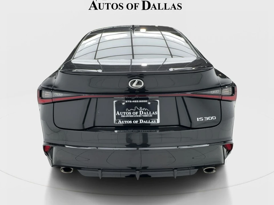 2024 Lexus IS 3rd Gen - Image 9 of 31